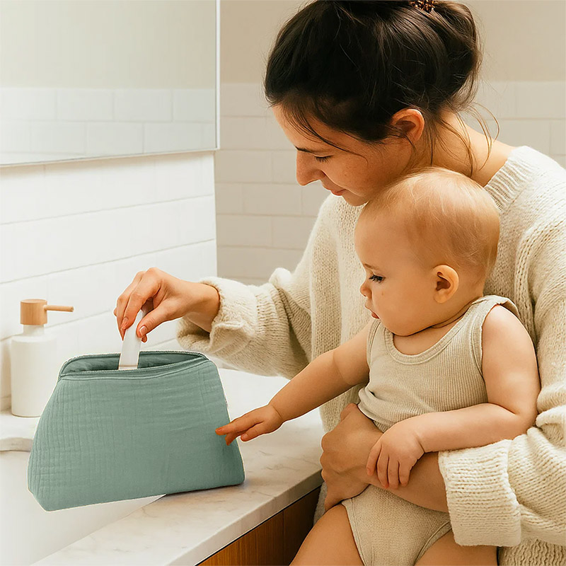 Trousse de Toilette en Coton Bio Vert – Image 3